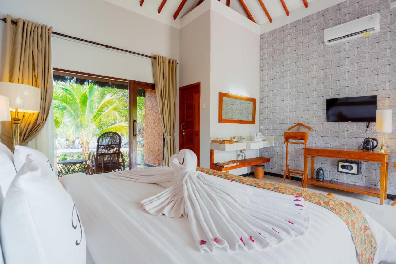 Bintan Exotica Resort By Waringin Hospitality Berakit Extérieur photo