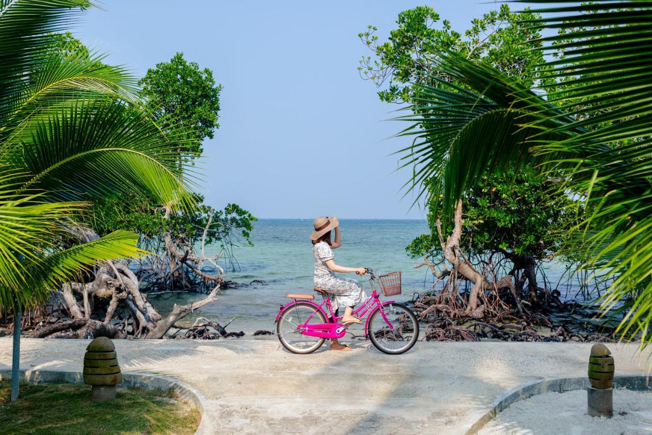Bintan Exotica Resort By Waringin Hospitality Berakit Extérieur photo